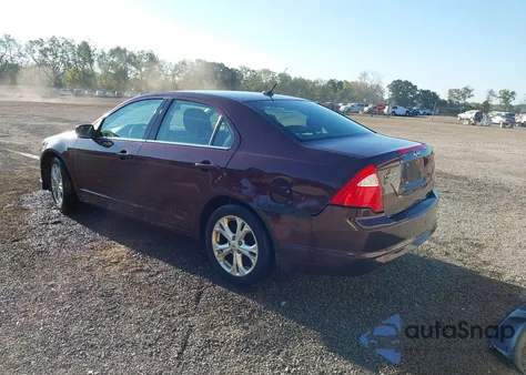 2012 Ford Fusion Se z USA, uszkodzony, nr VIN 3FAHP0HA2CR431493